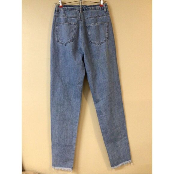 NWOT Missguided Riot High Rise Mom Jean Destroyed Distressed Size 4L - Picture 7 of 12